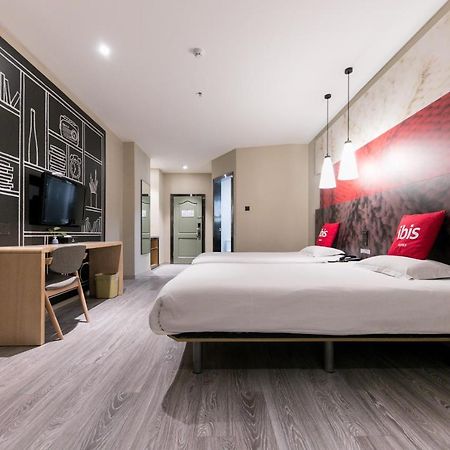 Ibis Nantong Qingnian Hotel Bagian luar foto