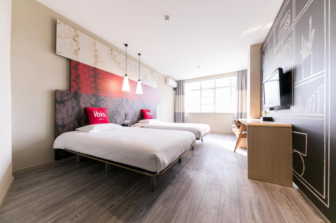 Ibis Nantong Qingnian Hotel Bagian luar foto