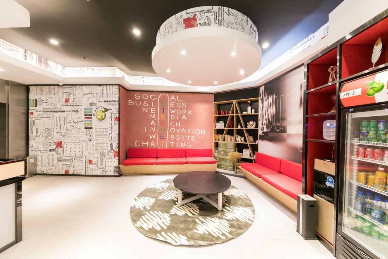 Ibis Nantong Qingnian Hotel Bagian luar foto